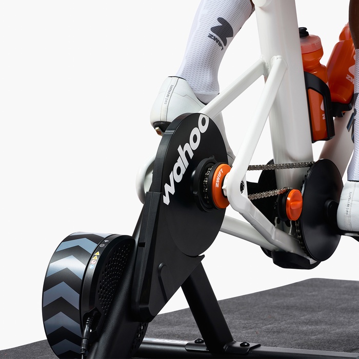 アクセサリー Wahoo Kicker Core Zwift One 2025 Wahoo KICKR Core Zwift One Smart Trainer | RevolutionBikeShop.com